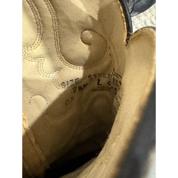 Vtg Capezio Womens 7.5 Ivory Grey Python Leather Snake Skin Western Boot - Picture 15 of 16